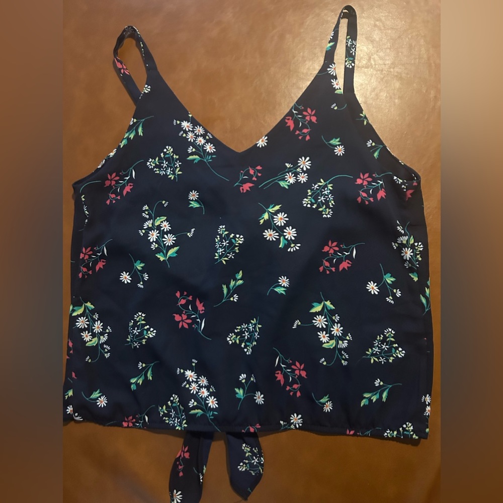 Sienna Sky top Size XS NWT